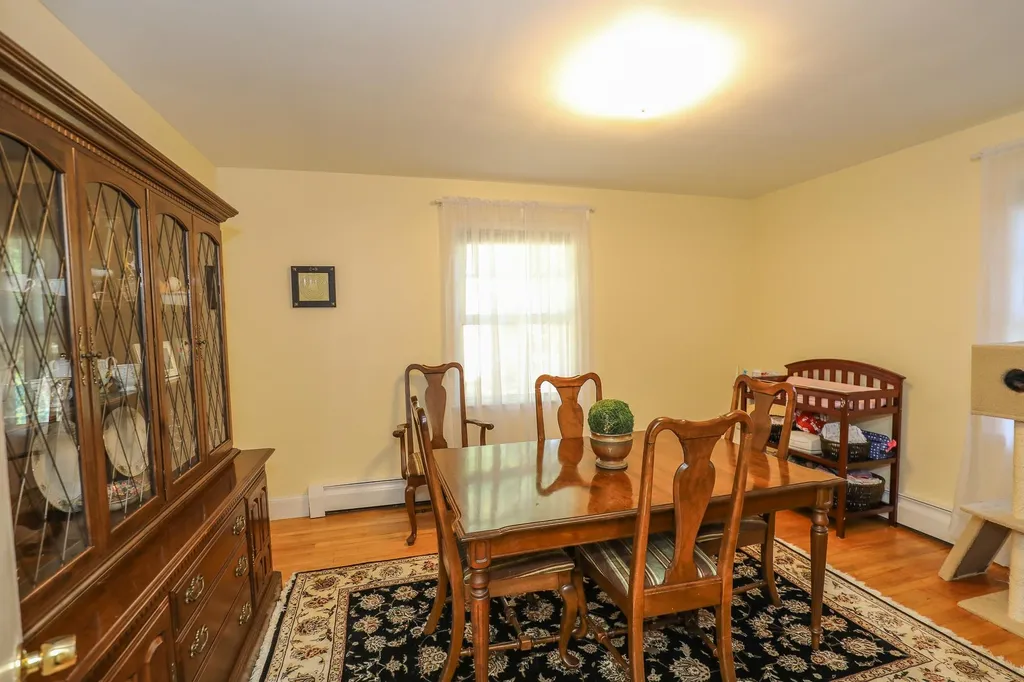 1479 Hall Street Manchester NH 03104