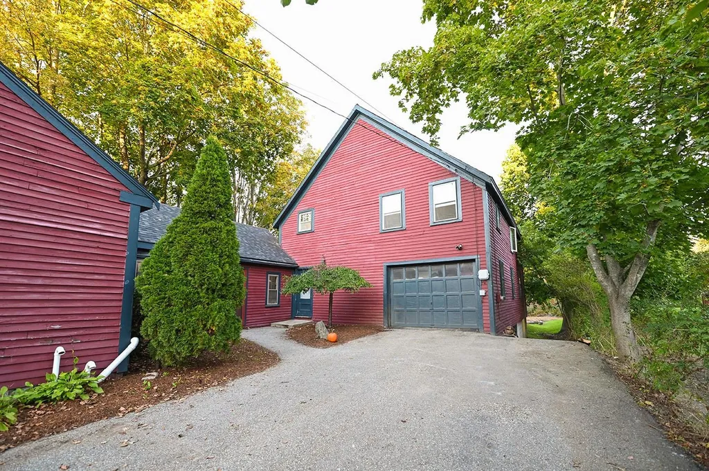 111 Main Street Plaistow NH 03865