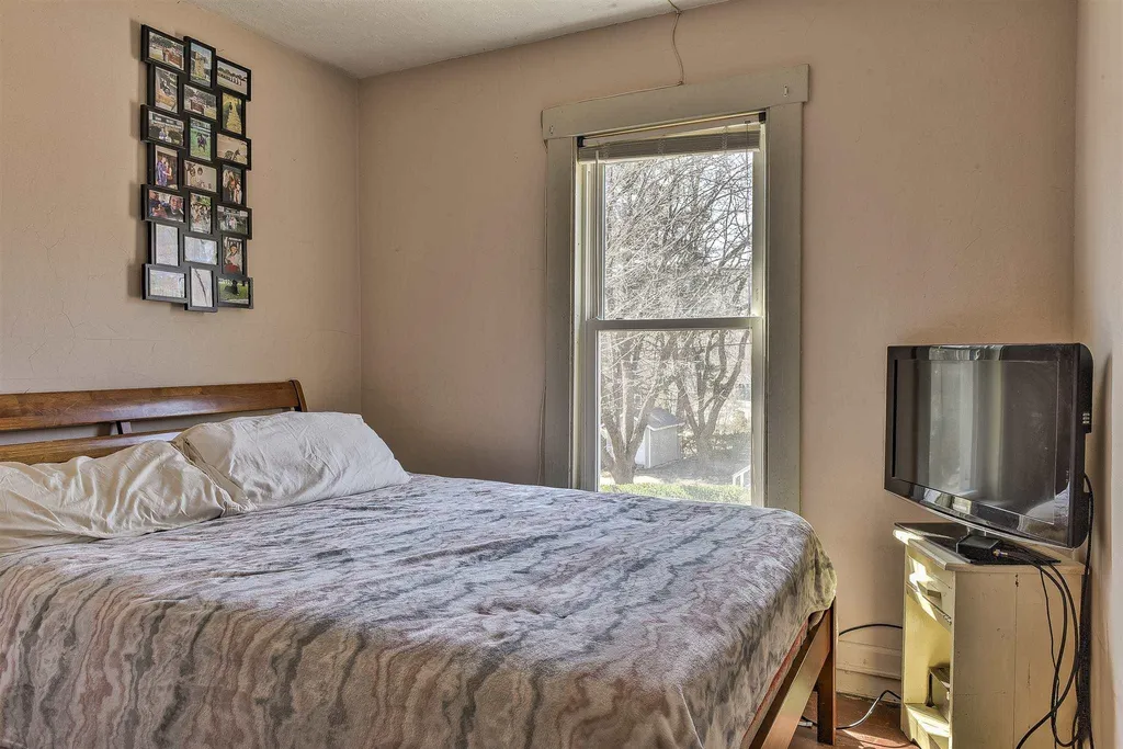 580 S Main Street Brattleboro VT 05301