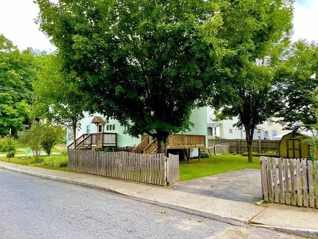 580 S Main Street Brattleboro VT 05301