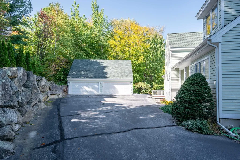 1 Eagle Point Lane Meredith NH 03253