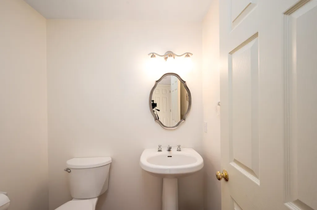 1 Eagle Point Lane Meredith NH 03253