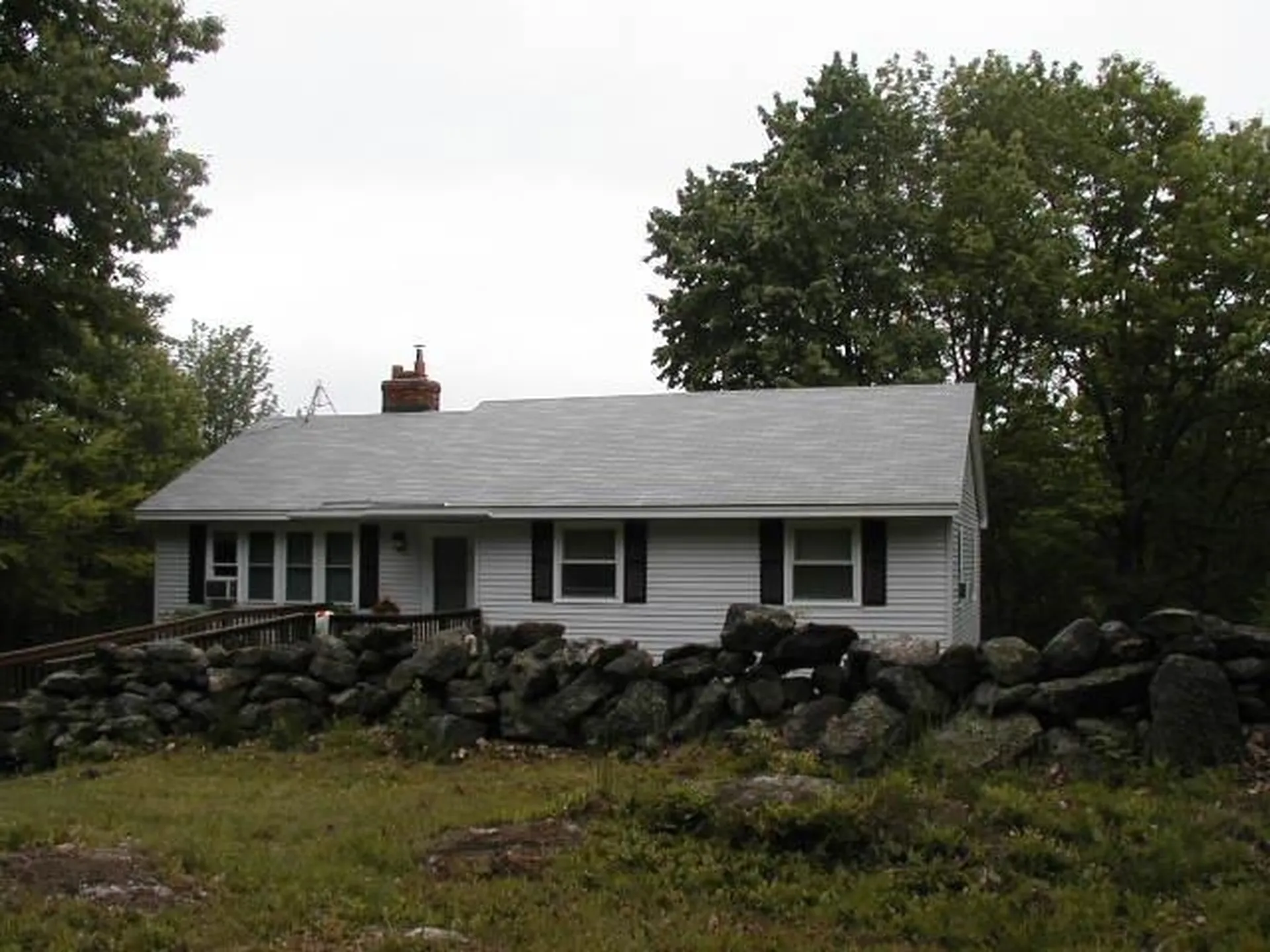 23 Sanborn Hill Road Epsom NH 03234