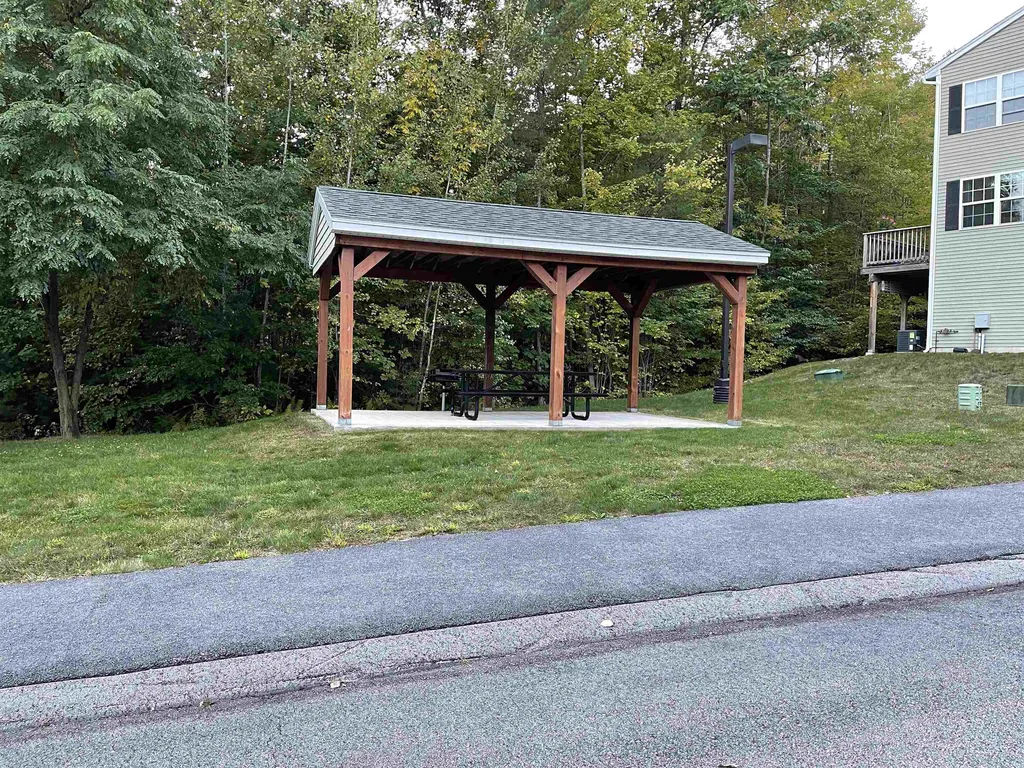 69 Breckenridge Way Laconia NH 03246