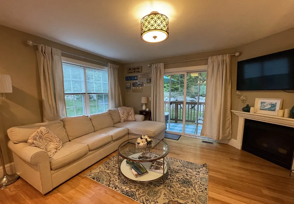 69 Breckenridge Way Laconia NH 03246