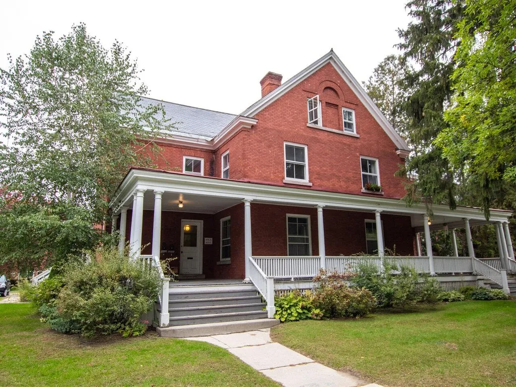 406 Dalton Drive Colchester VT 05446