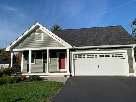 17 Daybreak Drive Newmarket NH 03857