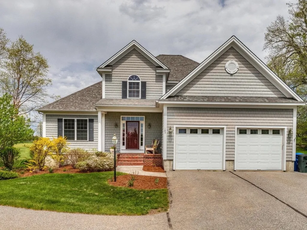183 Old Schoolhouse Road South Burlington VT 05403
