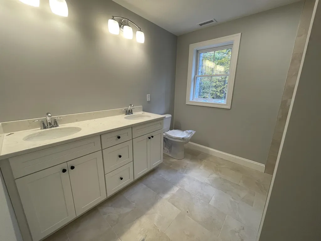 3 Gale Road Hampton NH 03842