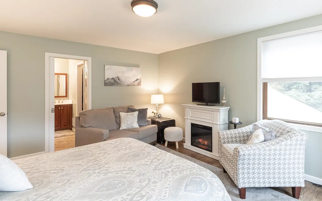 83 Darling Road Keene NH 03431