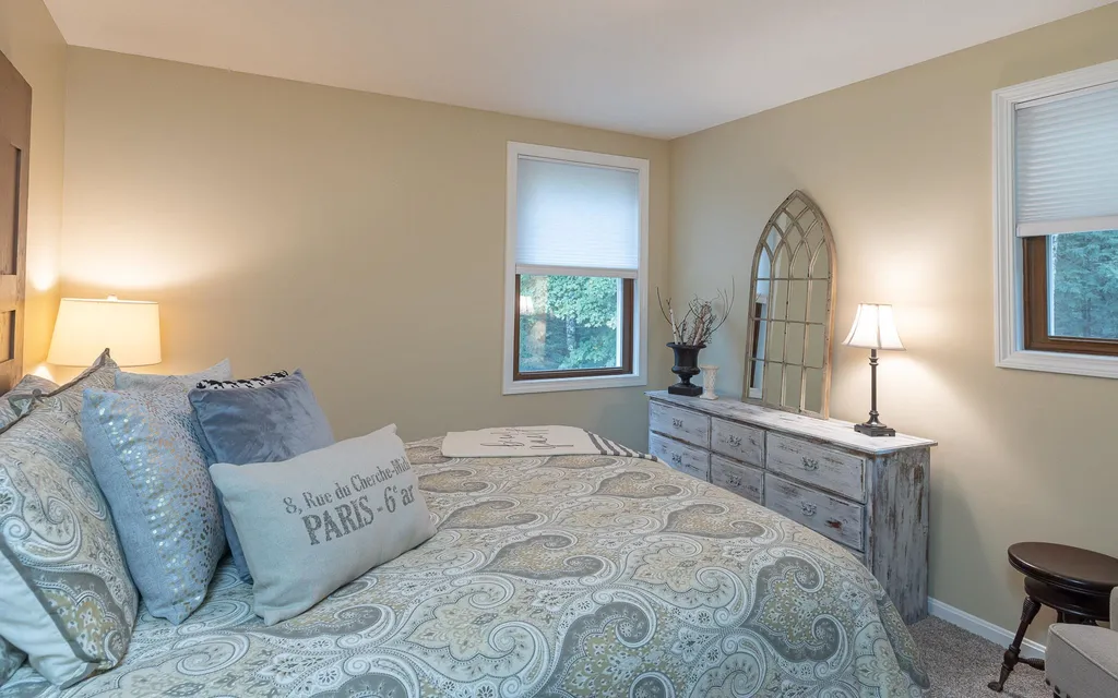 83 Darling Road Keene NH 03431