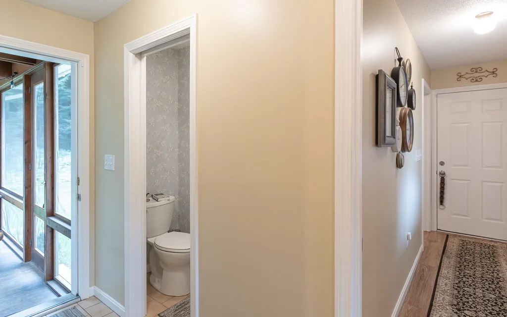 83 Darling Road Keene NH 03431