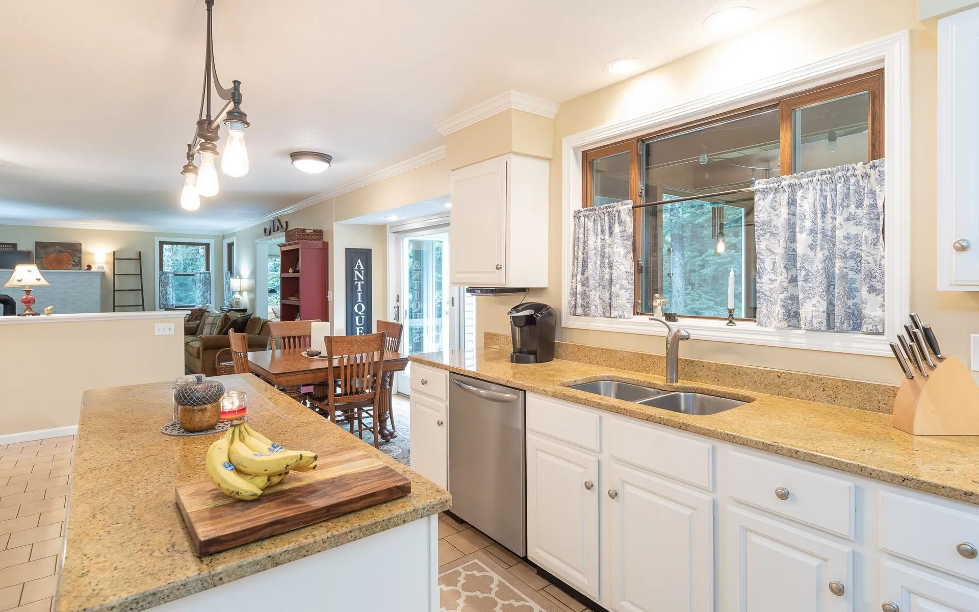 83 Darling Road Keene NH 03431