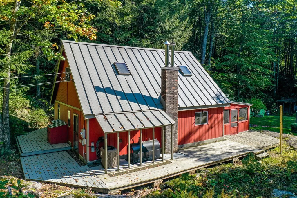 92 Collins Brook Road Meredith NH 03253