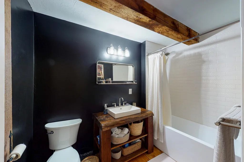 92 Collins Brook Road Meredith NH 03253