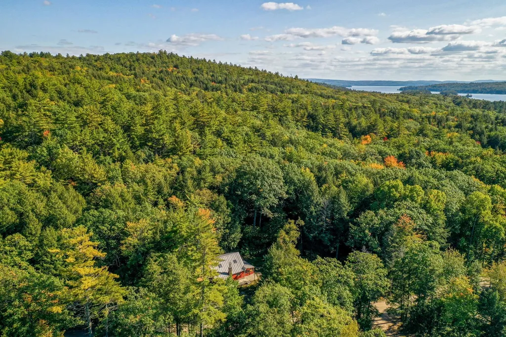 92 Collins Brook Road Meredith NH 03253