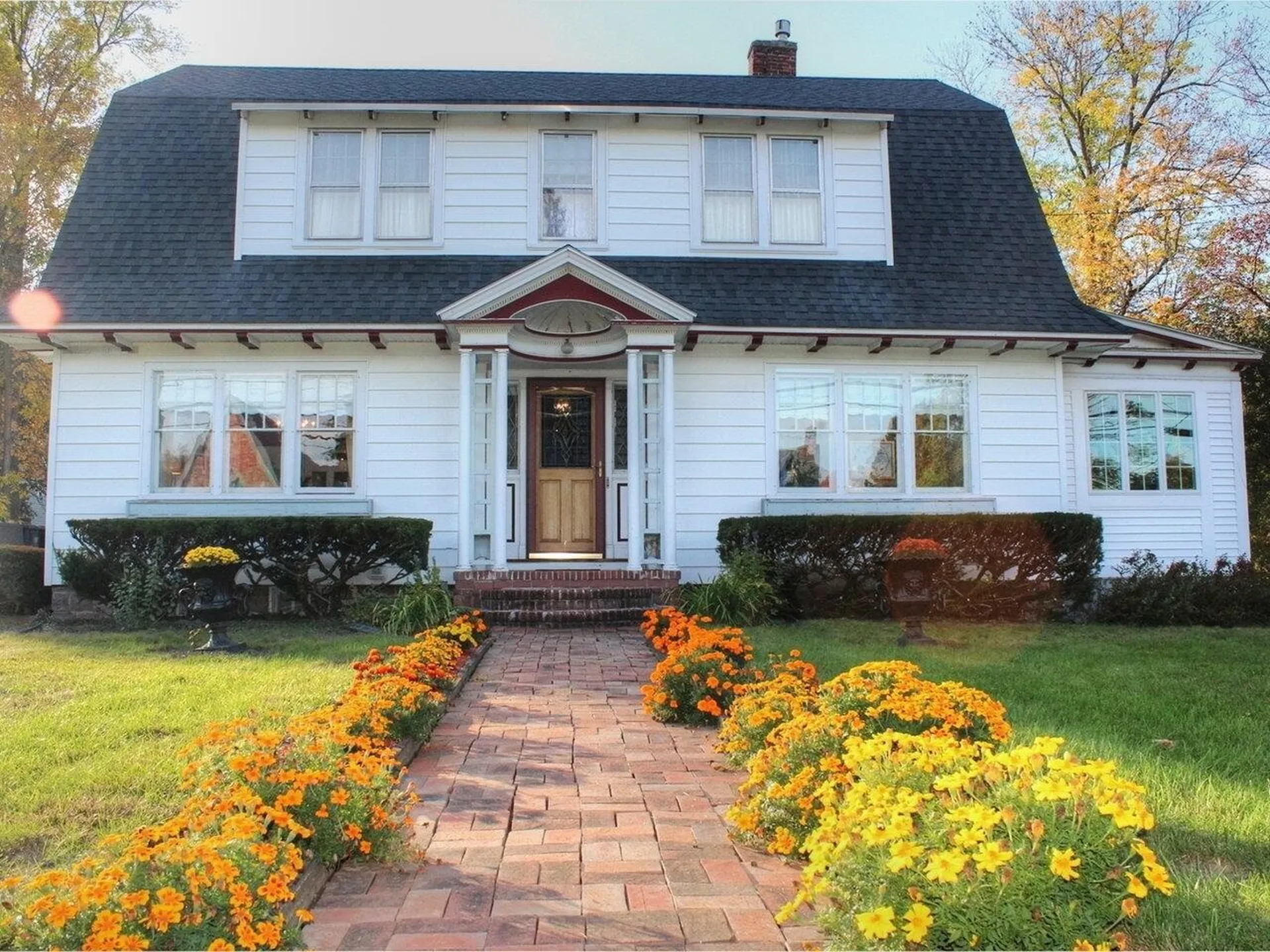 5166 Shelburne Road Shelburne VT 05482