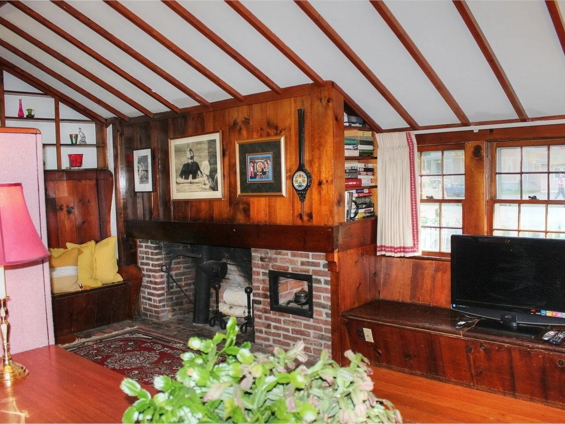 5166 Shelburne Road Shelburne VT 05482