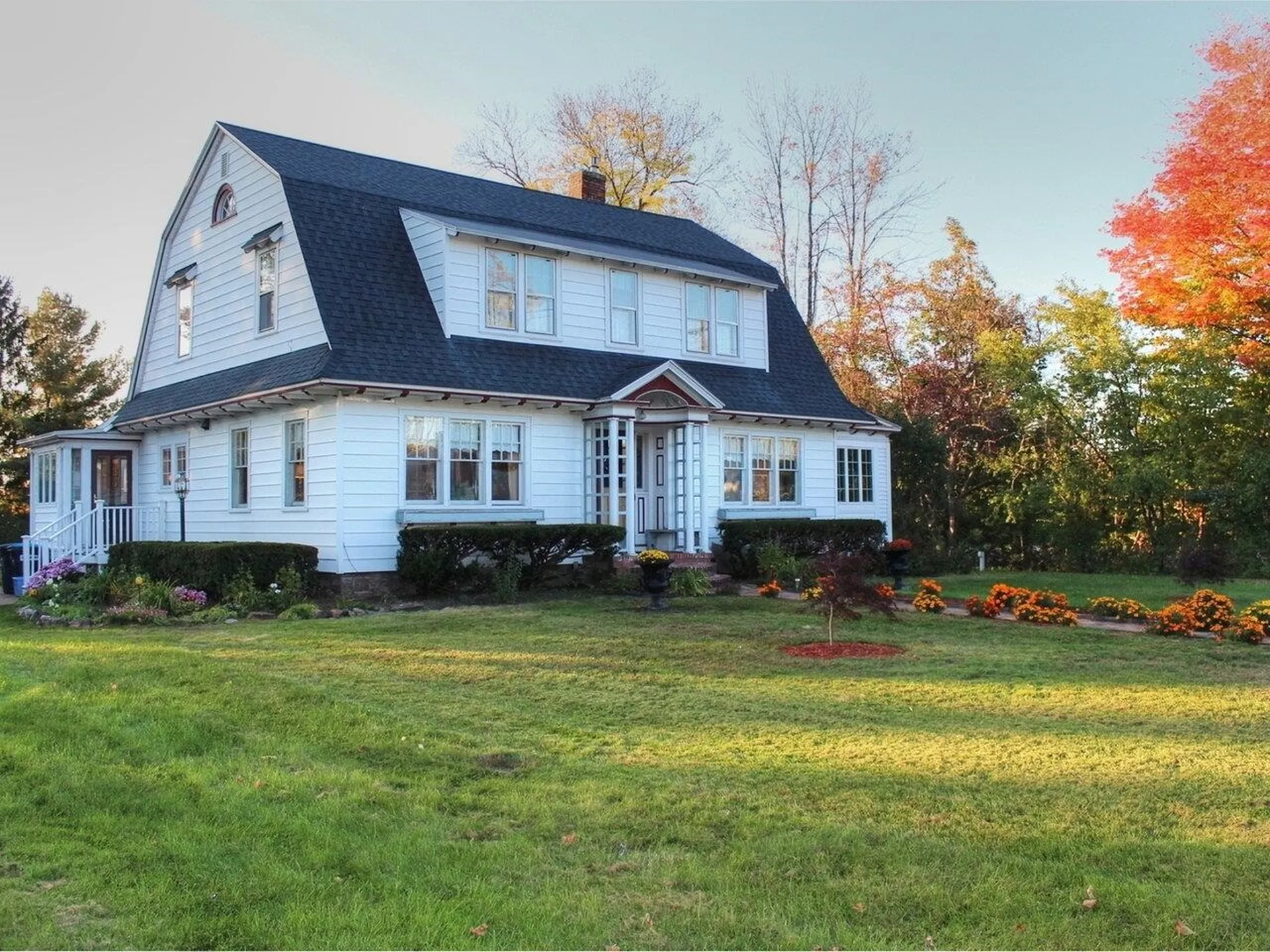 5166 Shelburne Road Shelburne VT 05482