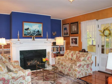 5166 Shelburne Road Shelburne VT 05482