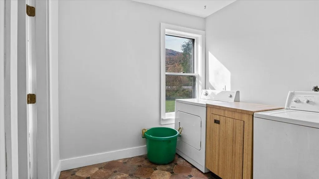 24 Joiner Brook Lane Bolton VT 05676