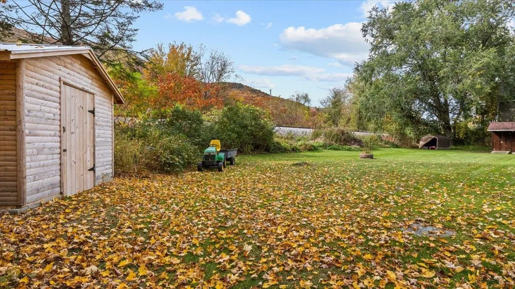 24 Joiner Brook Lane Bolton VT 05676