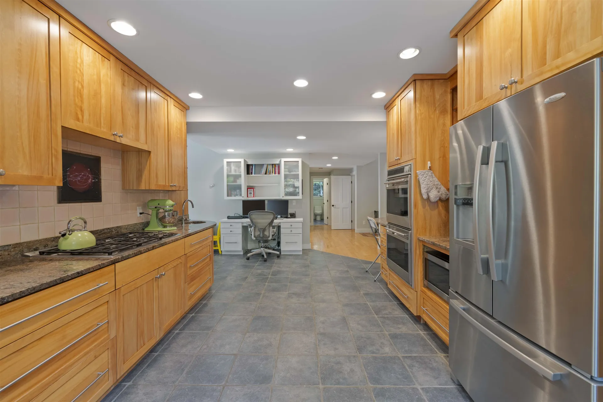 24 Low Road Hanover NH 03755