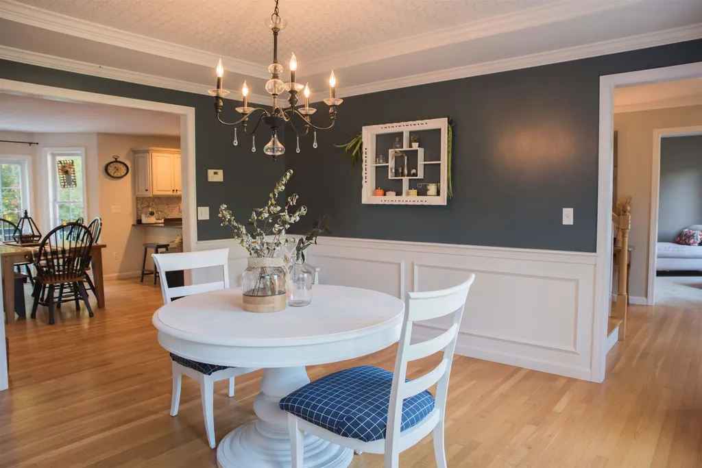 20 Thurston Drive Lee NH 03861
