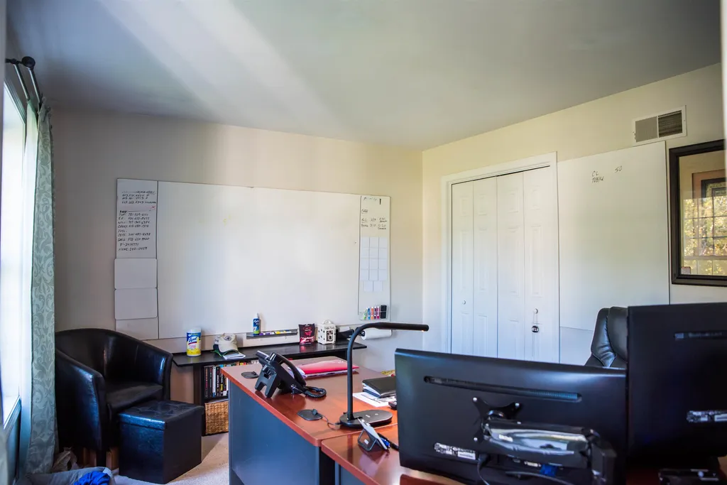 20 Thurston Drive Lee NH 03861