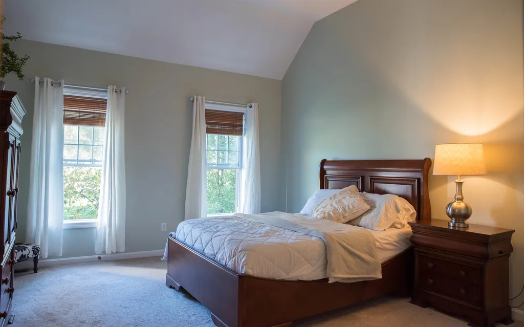20 Thurston Drive Lee NH 03861
