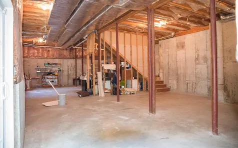 20 Thurston Drive Lee NH 03861