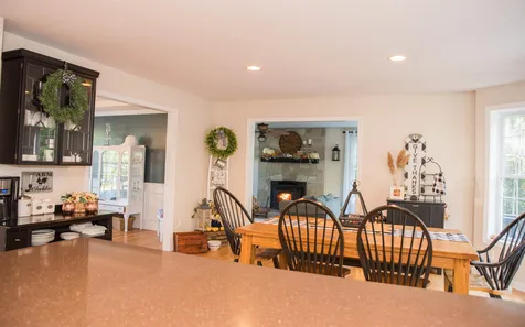 20 Thurston Drive Lee NH 03861