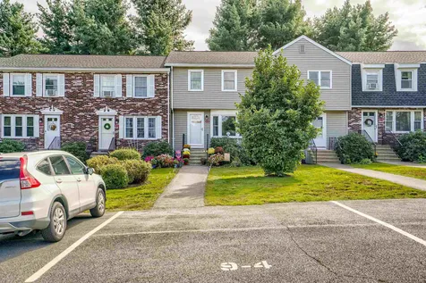 9 Foxtail Lane Goffstown NH 03045