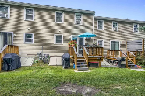 9 Foxtail Lane Goffstown NH 03045