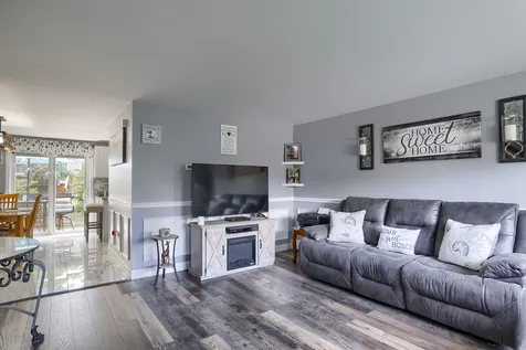9 Foxtail Lane Goffstown NH 03045