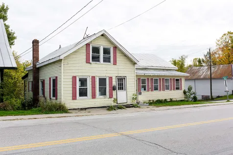 13 Troy Street Richford VT 05476