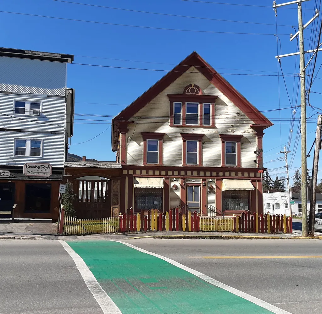 121 Main Street Colebrook NH 03576