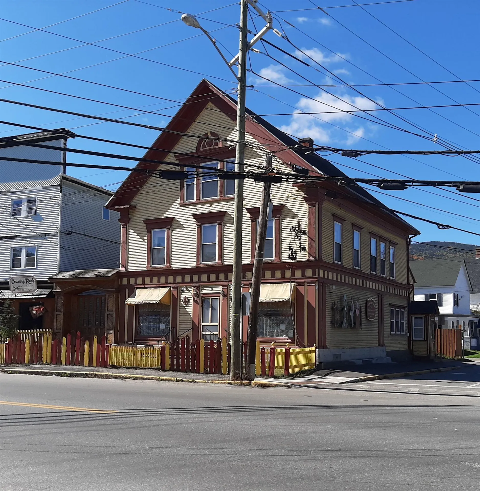 121 Main Street Colebrook NH 03576