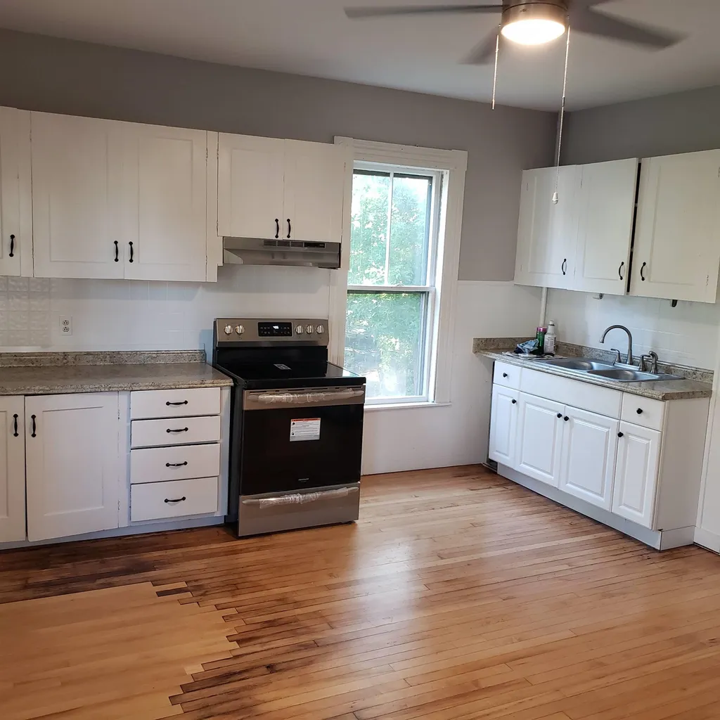 9 Ham Street Dover NH 03820