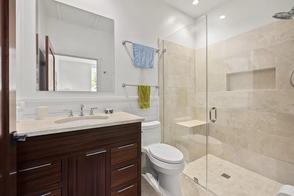 82 Lords Hill Lane Hanover NH 03750