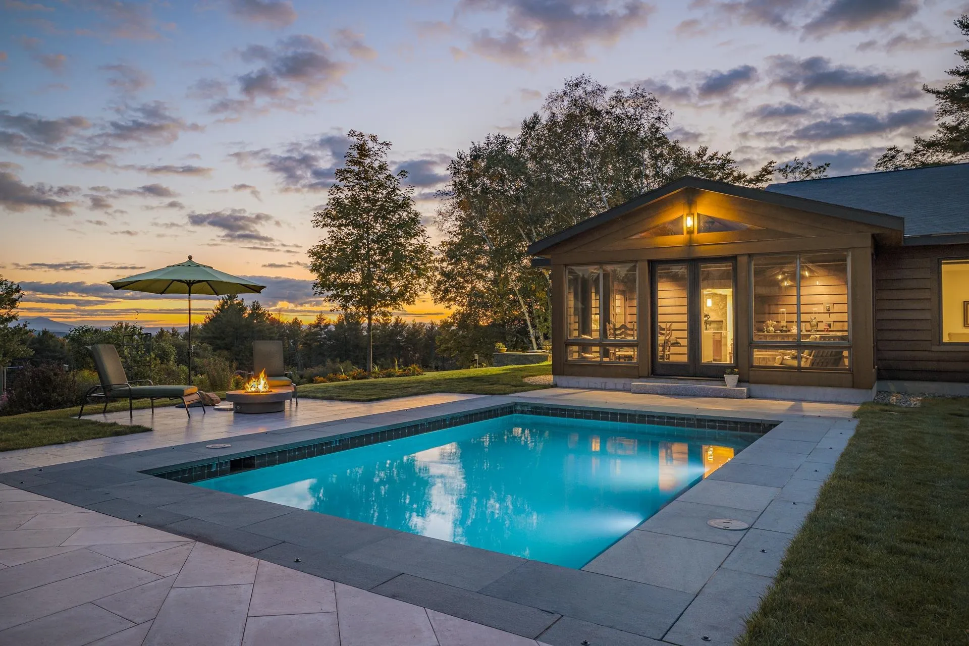 82 Lords Hill Lane Hanover NH 03750