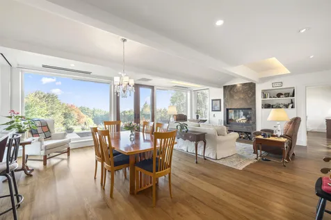 82 Lords Hill Lane Hanover NH 03750