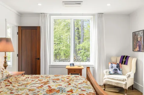 82 Lords Hill Lane Hanover NH 03750