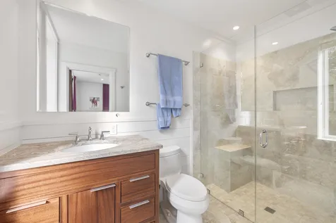 82 Lords Hill Lane Hanover NH 03750