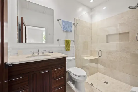 82 Lords Hill Lane Hanover NH 03750