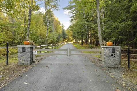 82 Lords Hill Lane Hanover NH 03750