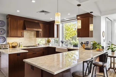 82 Lords Hill Lane Hanover NH 03750