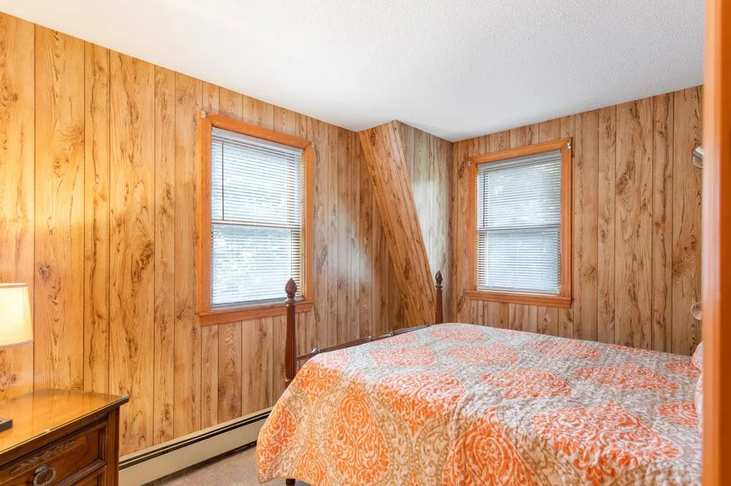 6 Paquette Lane Sunapee NH 03782