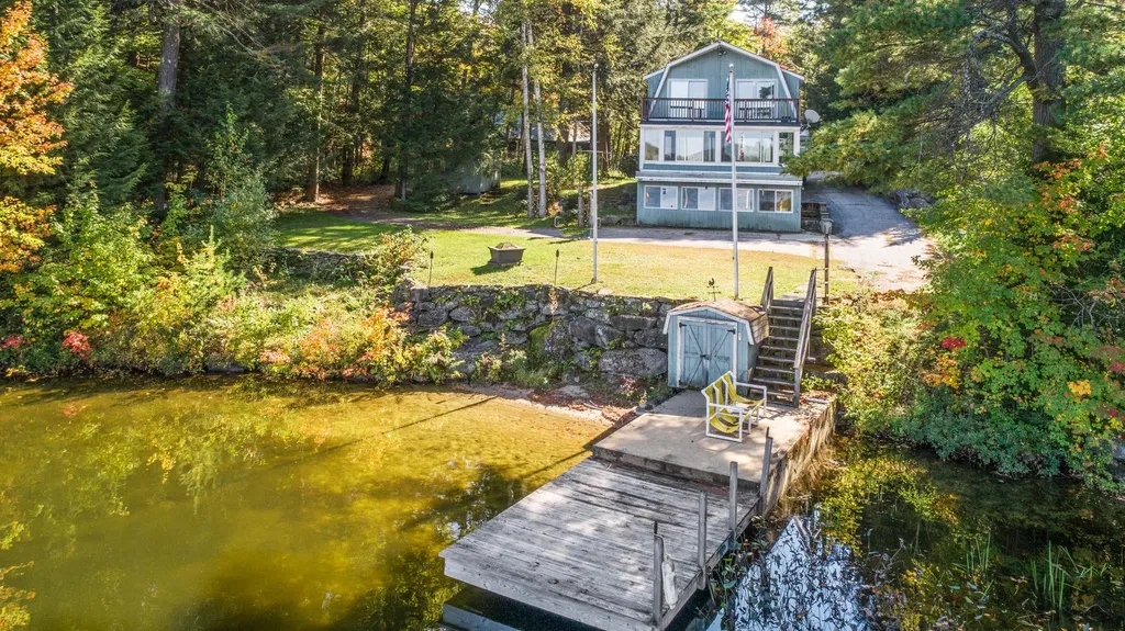 6 Paquette Lane Sunapee NH 03782