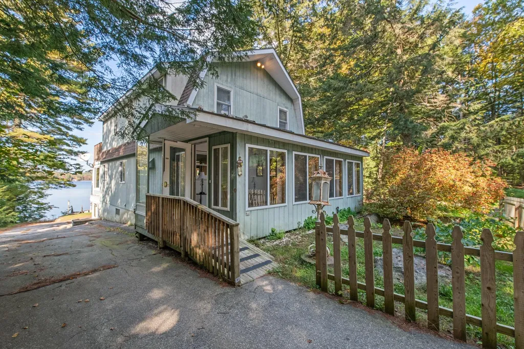 6 Paquette Lane Sunapee NH 03782